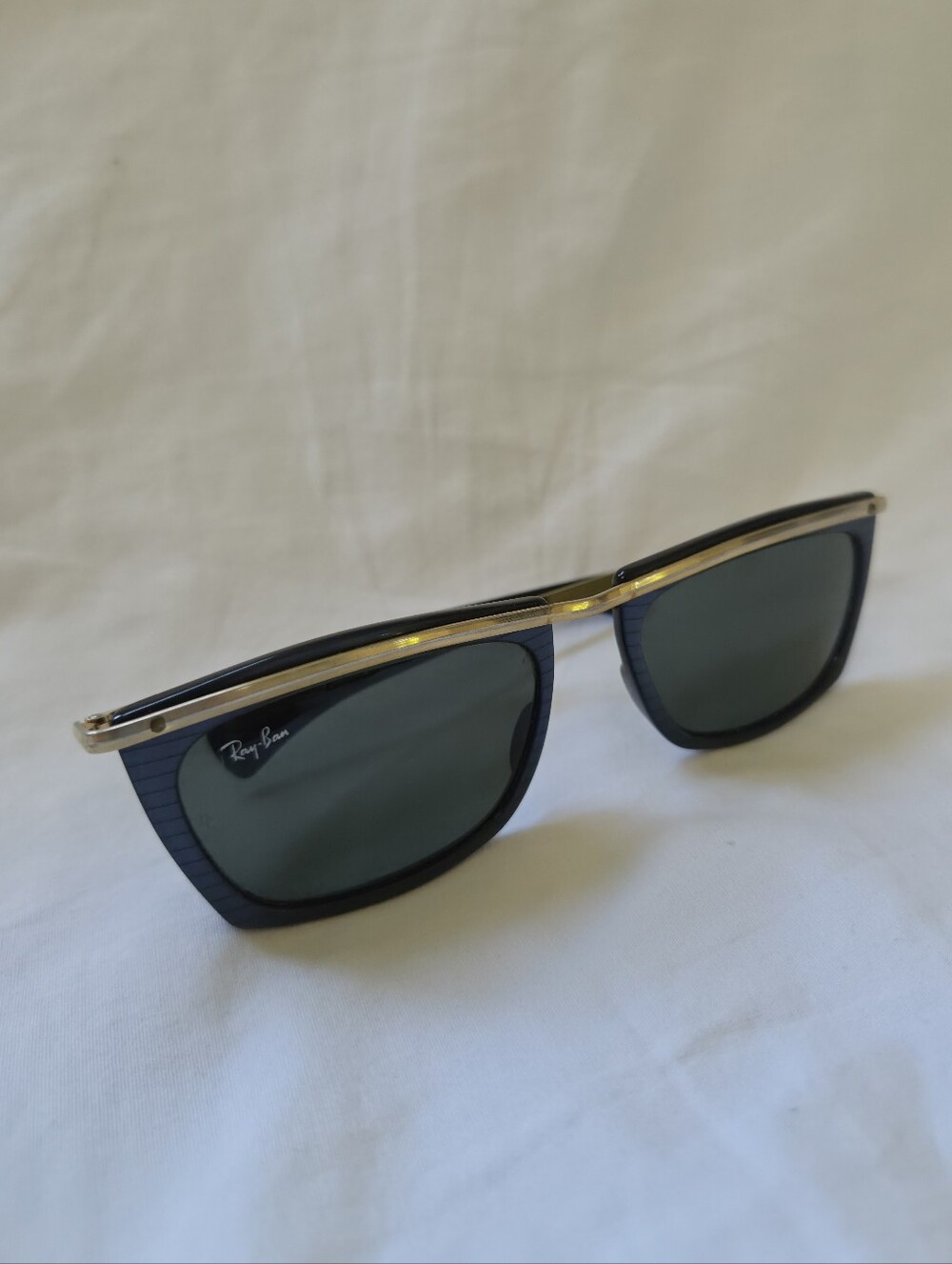 Vintage 1980s B&L Ray Ban Olympian II